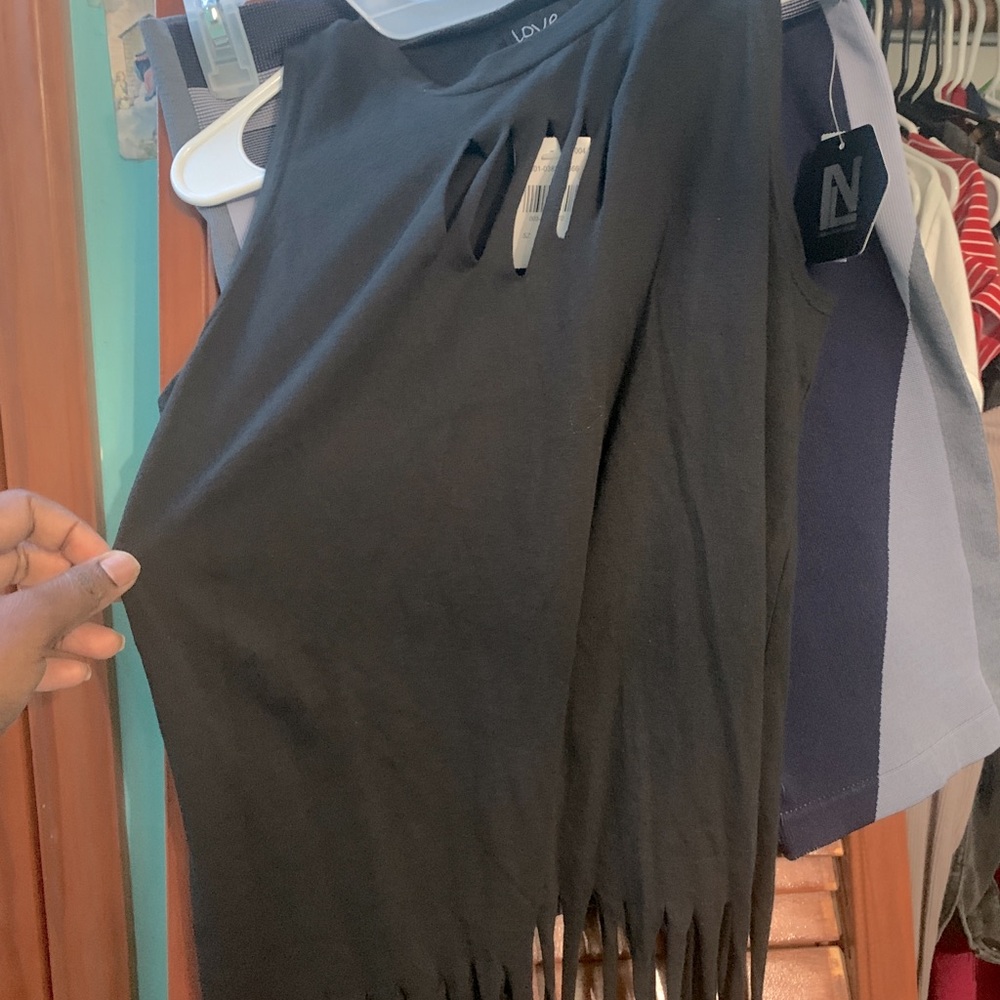 Black Fringe Tee & Sporty Blue & Gray Shorts